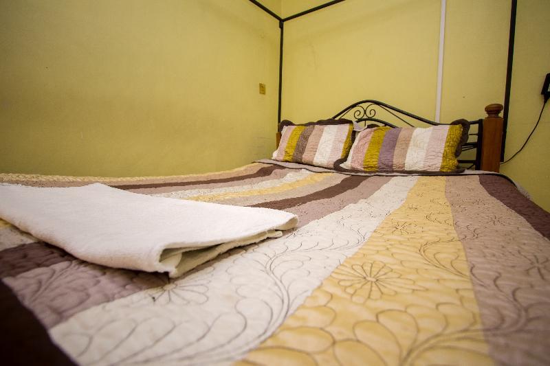 Three Ways Hotel Найваша Экстерьер фото